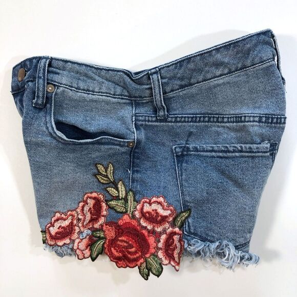 Mossimo Embroidered High Rise Denim Shorts Women - Picture 3 of 8